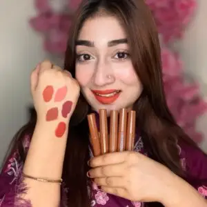 CHOCOLATE  LIPS GLAZE MAGIC CASA
